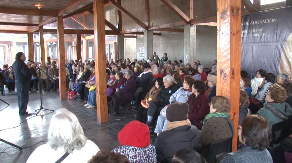 Throughout the construction process, Chileans and visitors from abroad have visited the Temple site regularly to learn about the Baha'i House of Worship.