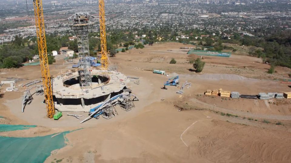 Time lapse photography was used to document the construction of the Temple.