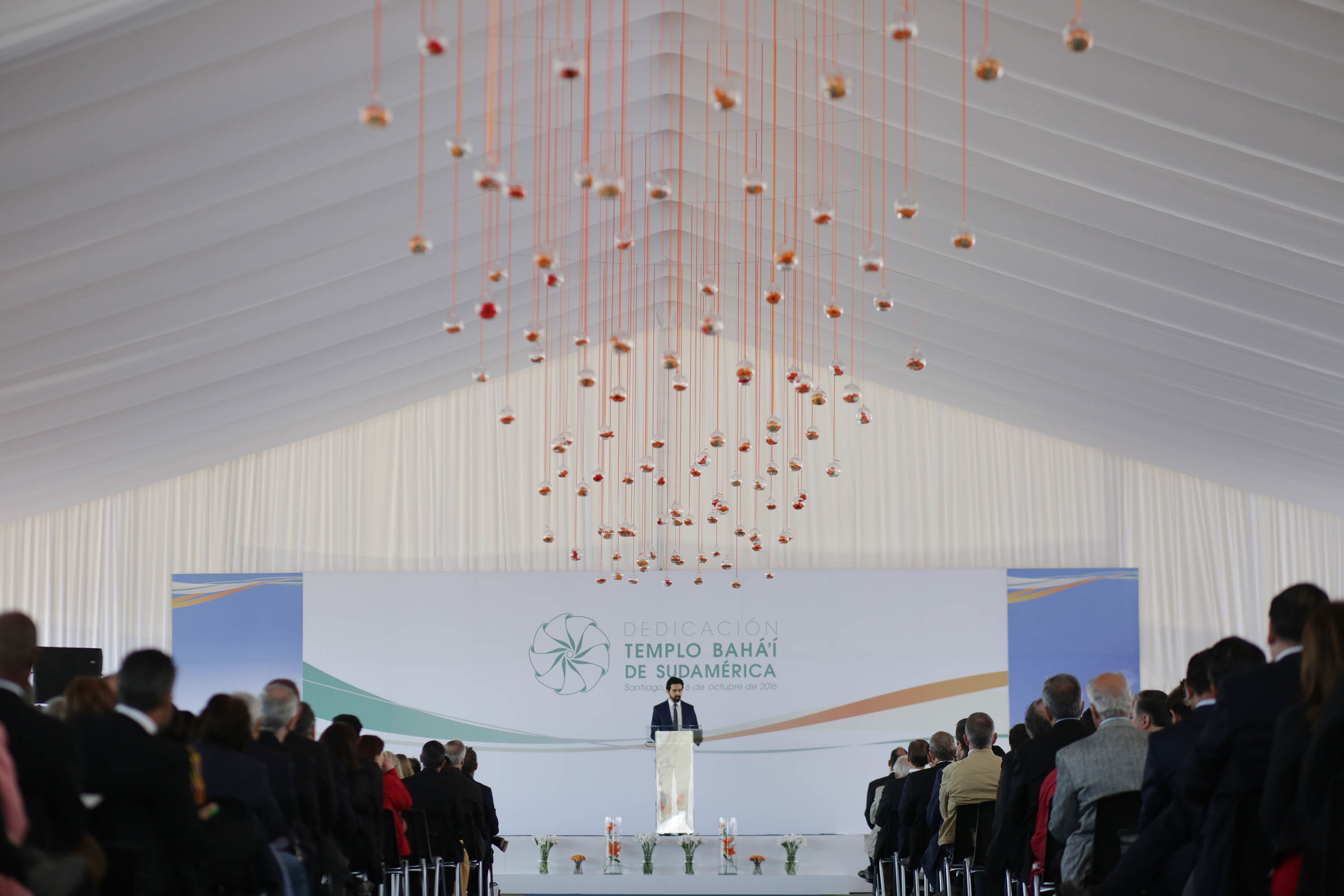 Secretary of the National Spiritual Assembly of Chile, Felipe Duhart, addressing visitors and dignitaries at the welcome reception.