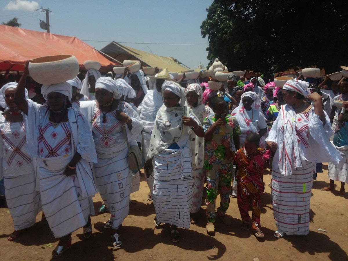 Fula women during the enthronement ceremony of High Chief Djaouga