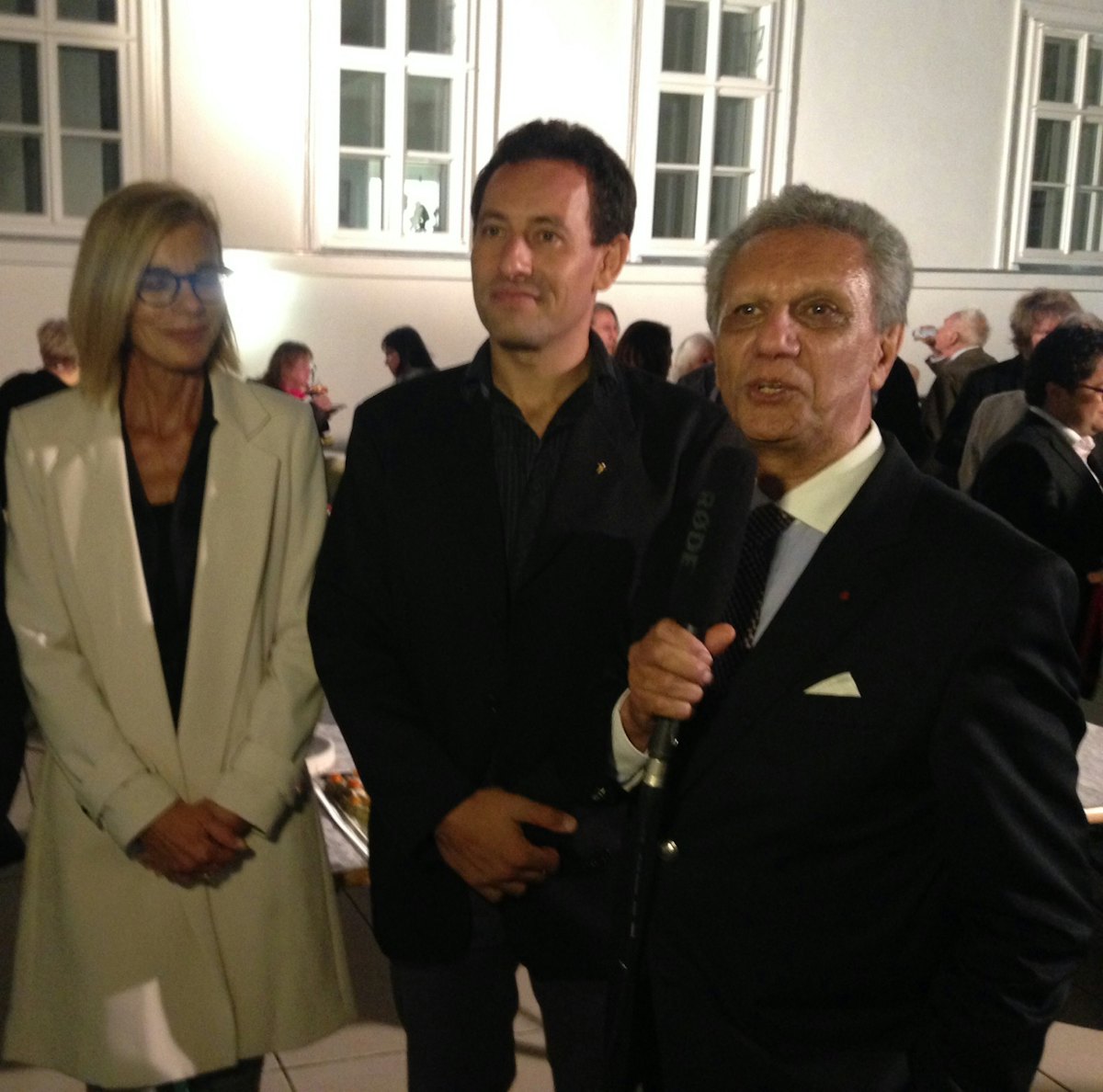 Left to right: Representative from the Catholic Church Eva Gorgosilich, Evangelical Priest Jan Magyar, and composer Bijan Khadem-Missagh at the celebrations in Bruck.