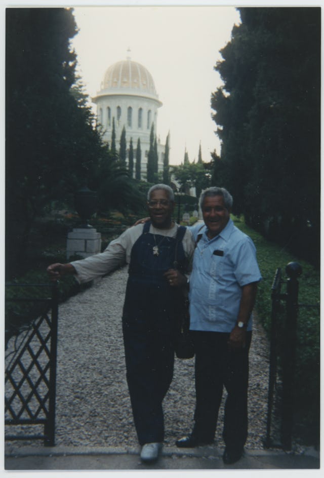 Gillespie during a visit to the Baha’i World Centre in 1985