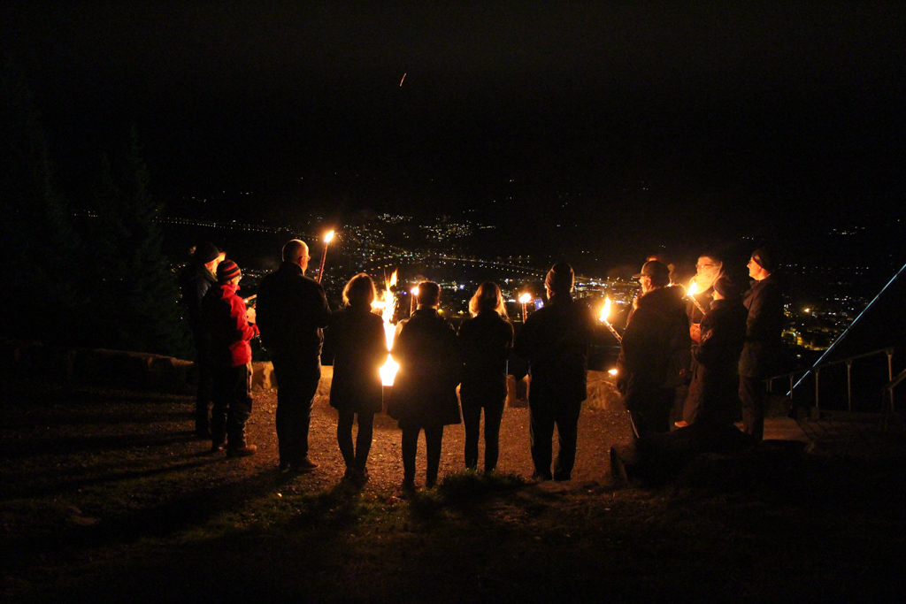 Baha’is in Lillehammer, Norway light a beacon on the mountainside in honor of the bicentenary of Baha’u’llah’s birth.