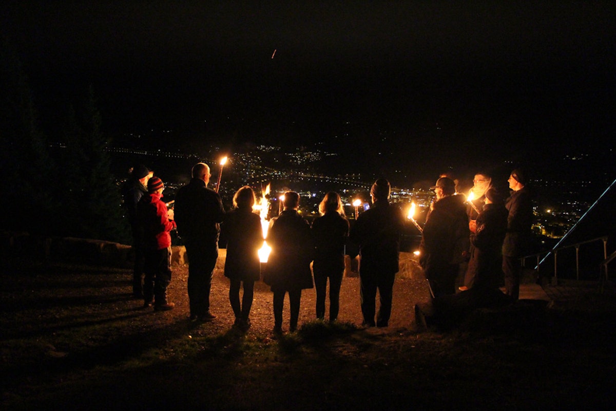Baha’is in Lillehammer, Norway light a beacon on the mountainside in honor of the bicentenary of Baha’u’llah’s birth.