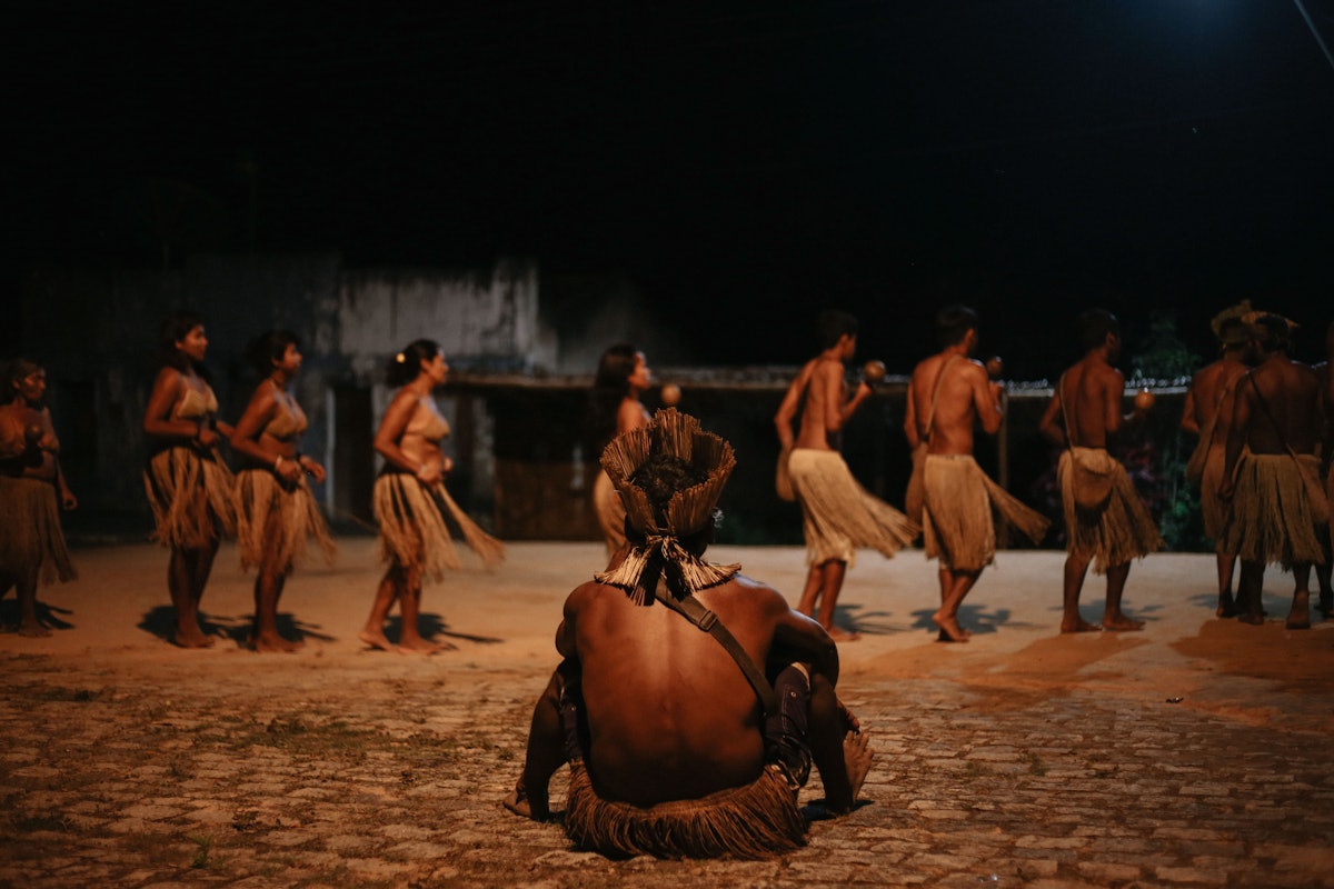 Members of the Kiriri tribe, an indigenous population in eastern Brazil, honored the bicentenary with a Toré ceremony—a tradition in which the community gathers with joy and reverence to connect with its ancestors through prayer and chanting.