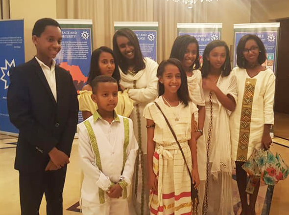 An exhibition of artwork by children was part of the event. The art pieces were inspired by the teachings of Baha'u'llah.