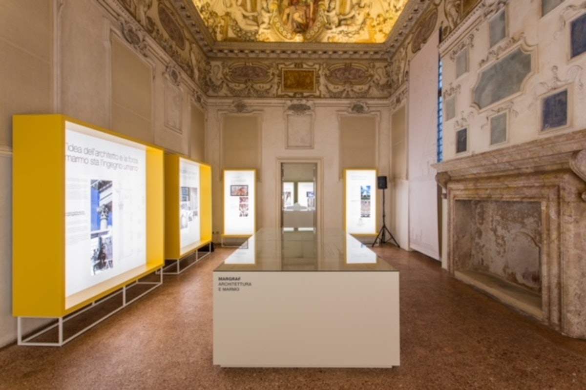 « Architecture et marbre: symbiose de l’inventivité et de la matière », une exposition d’un mois au musée Palladio, a mis en lumière l’architecture de plusieurs bâtiments bahá’ís.