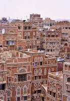 Imagen de la ciudad vieja de Sana’a. Sana’a es la ciudad más grande de Yemen. [Fotografía: Rod Waddington](https://www.flickr.com/photos/rod_waddington/).