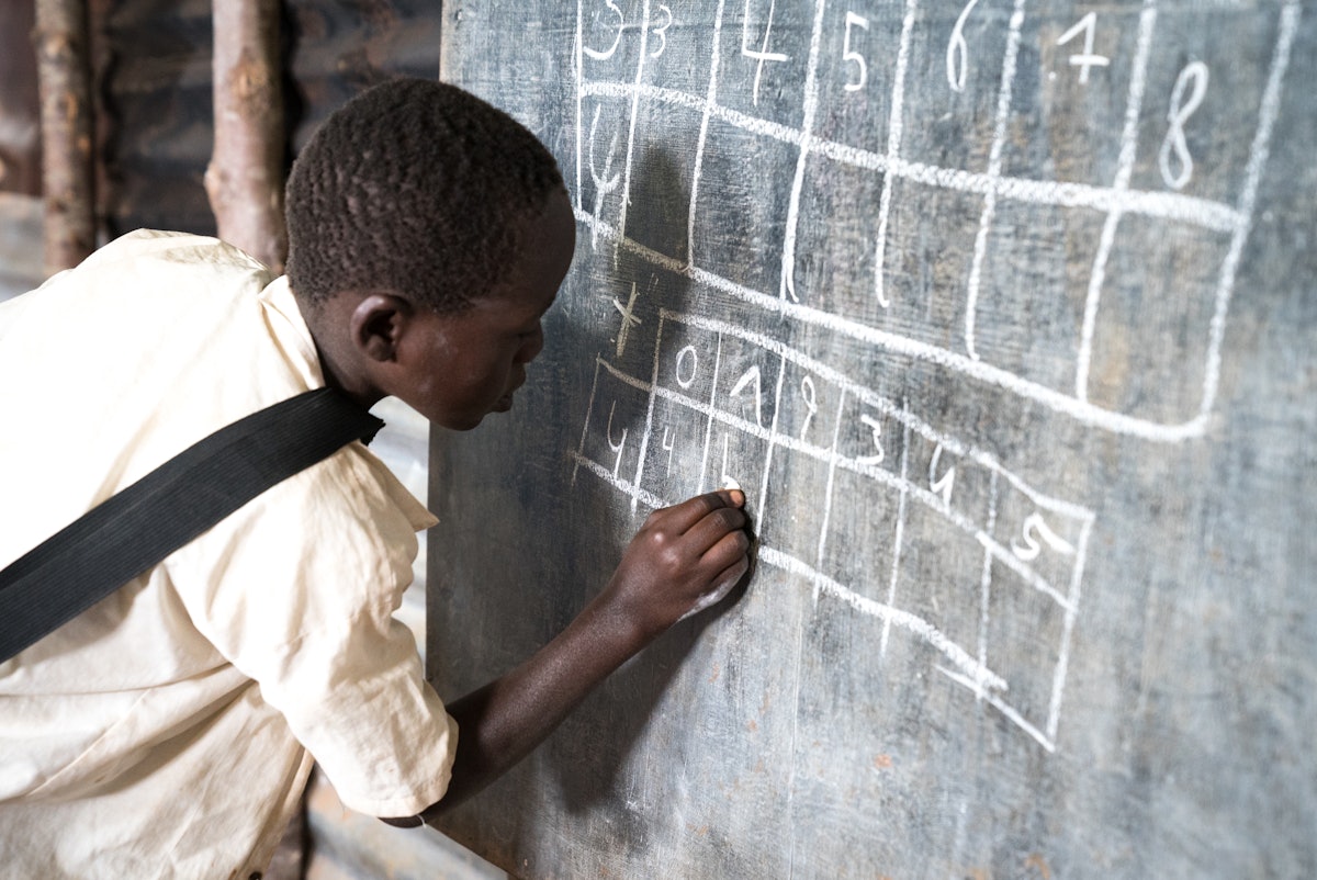 Un estudiante de una escuela comunitaria de Walungu, República Democrática del Congo.