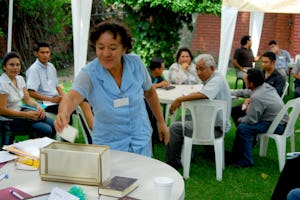 A delegate to this year’s national convention in El Salvador casts her vote for the National Spiritual Assembly. It was the 50th such Baha'i convention in that country, and special events were planned to mark the occasion. (Photos courtesy of the Baha'i Community of El Salvador)