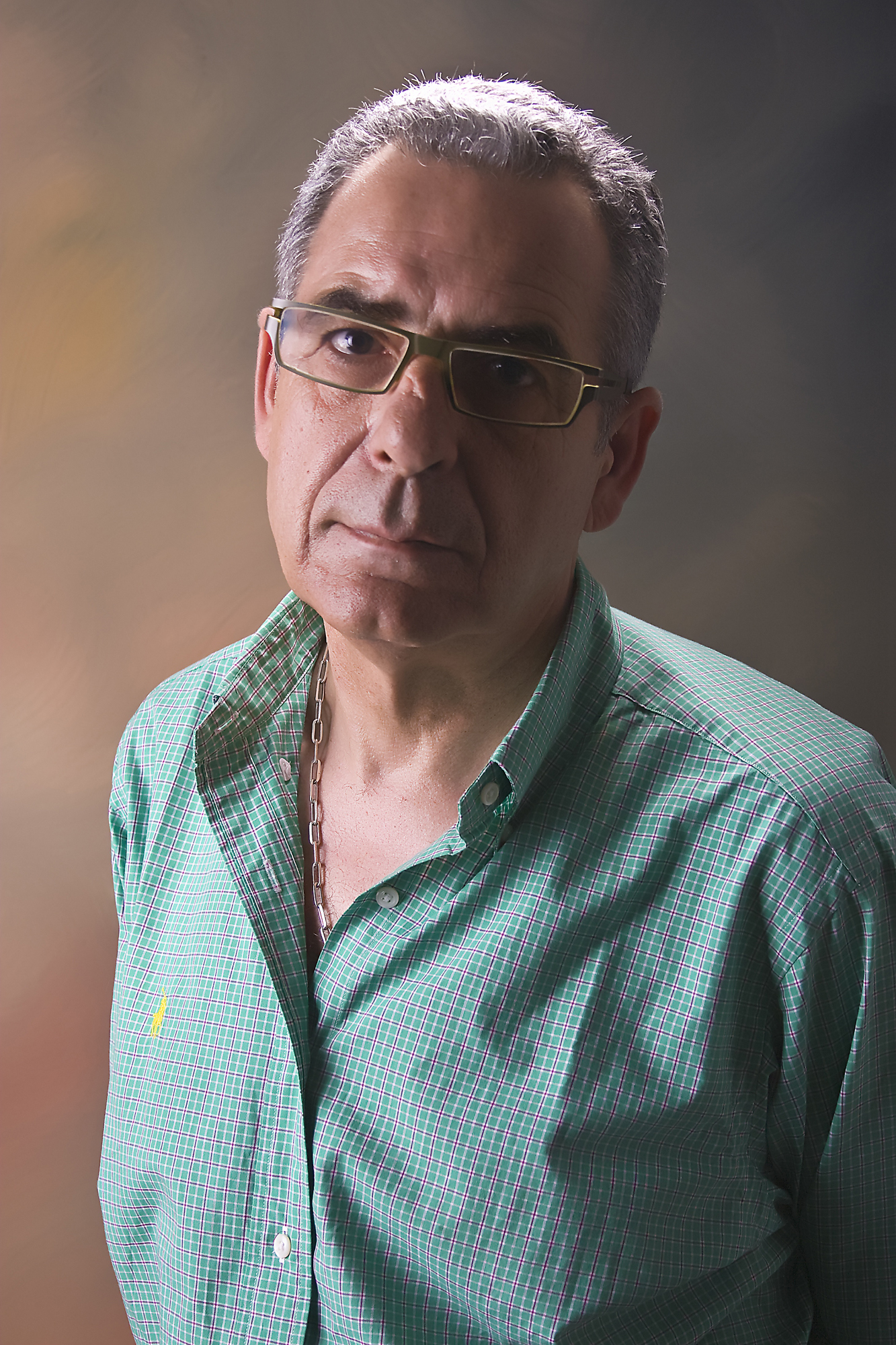 Rafael Cerrato, author of "Desde el corazon de Iran". "I hope it will open the eyes of leaders, journalists, and intellectuals who read it - if they do - about the plans and actions of the present government in Iran," says Mr. Cerrato.