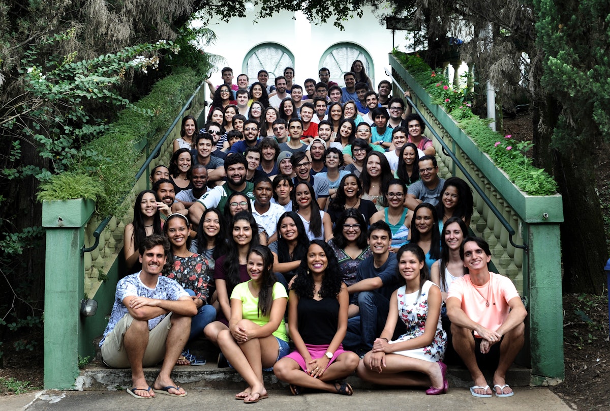 Los seminarios para universitarios tendrán lugar en más de 40 países este año. Estos son los participantes del seminario en Brasil.