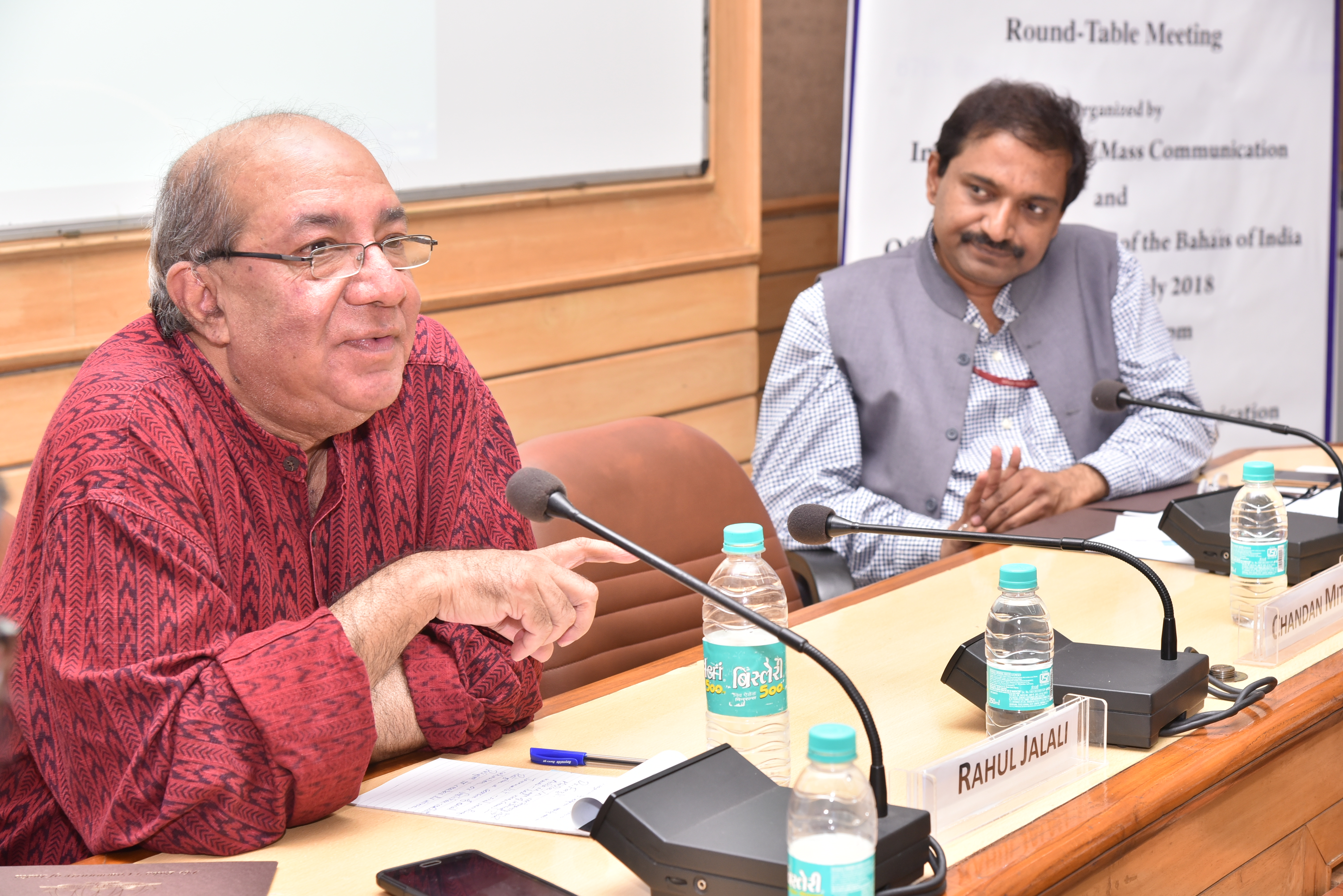 Photograph taken before the current health crisis. The Bahá’í Office of Public Affairs in India has been stimulating conversations on how the media can cast light on the power of religion to contribute to social progress and, at the same time, constructively report on how religion itself can become more effective at achieving its highest aims.