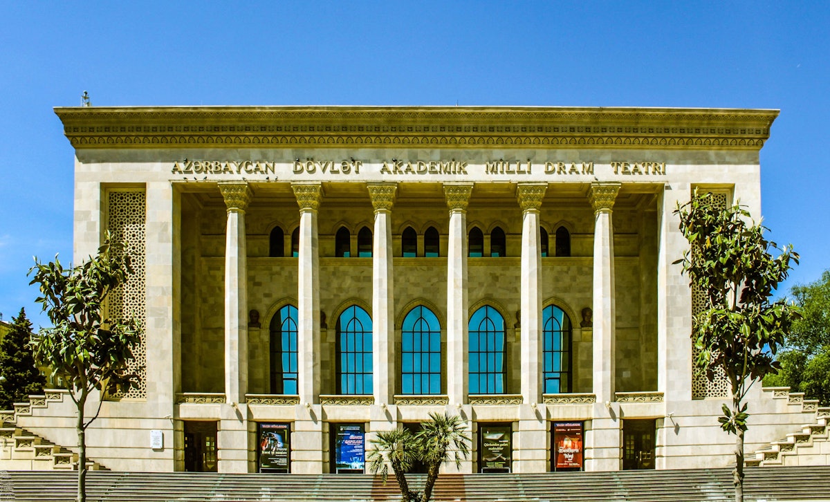 The performance was held at the Azerbaijan State Academic National Drama Theatre in Baku. (Photo by Urek Meniashvili, accessed through Wikimedia Commons)