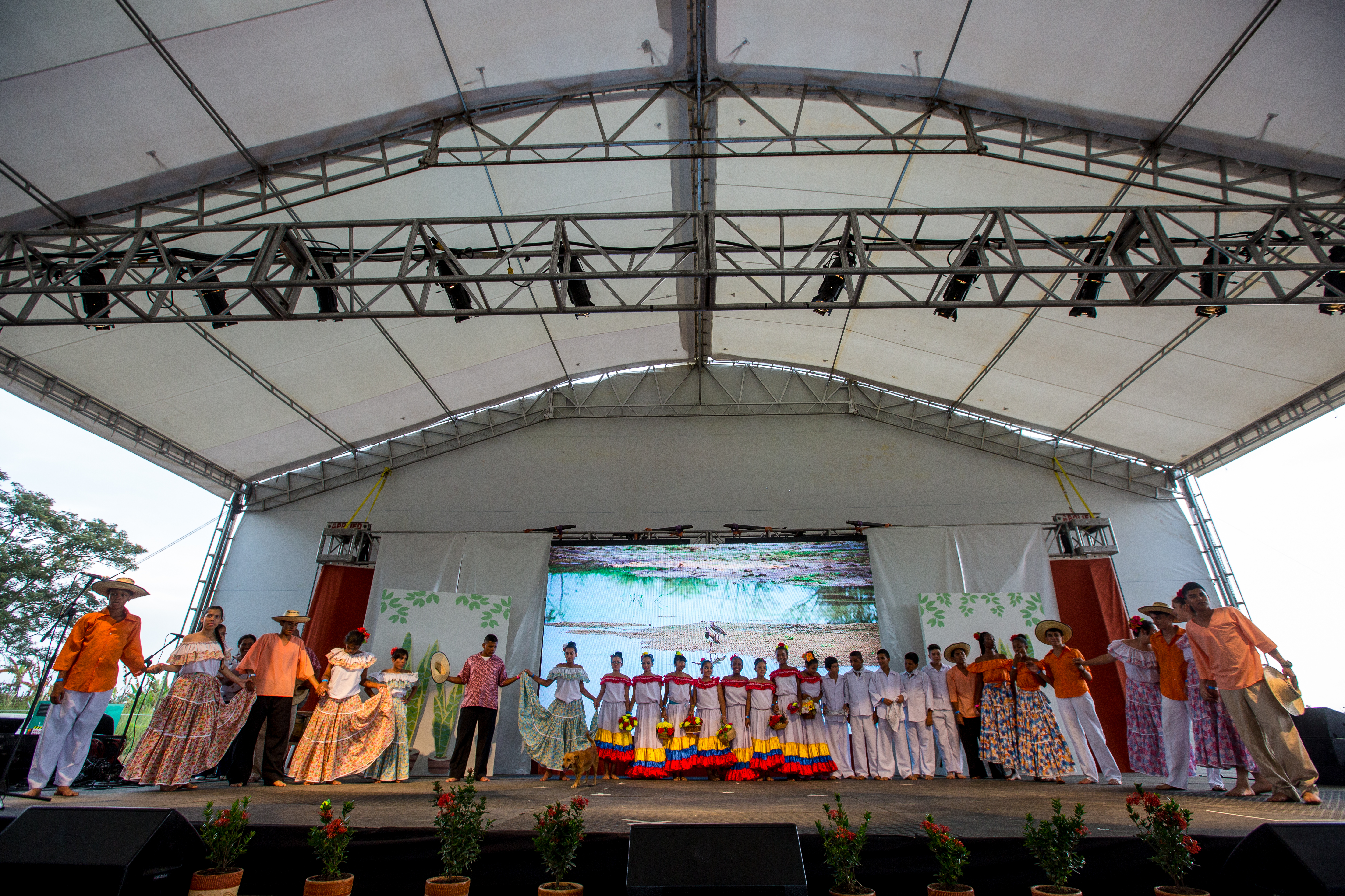 A group of students from a nearby Baha’i-inspired school perform traditional Colombian dances.
