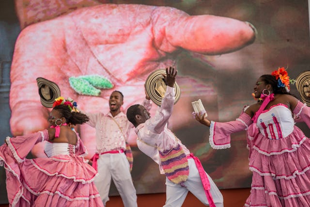 During the Colombia Temple’s inauguration ceremony on 22 July, dancers perform the song “La Cumbia del Jardinero,” which uses a metaphor of a gardener to describe the process of spiritual education.