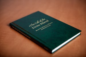 Un nuevo volumen de escritos místicos de Bahá'u'lláh, El llamamiento del divino Bienamado, ya está disponible (en inglés) en forma impresa y en línea.