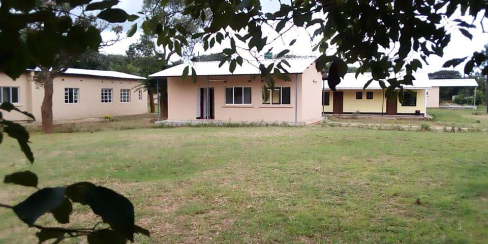 This photo shows more buildings at the Eric Manton Baha'i Institute.