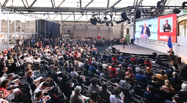 Le 18 juin, plus de 70 personnes ont assisté à une session sur le rôle de la religion dans le développement, dans le cadre des Journées européennes du développement, une importante conférence internationale à Bruxelles, à laquelle ont assisté environ 8 000 personnes. (Crédit : EDD Bruxelles)