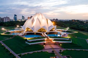 Religious leaders, students, scholars, and others recently met at the Baha’i House of Worship in New Delhi, India, to explore the role that sacred spaces play in contemporary Indian society.