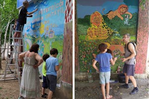 (Arriba) Para embellecer su barrio, con la ayuda de un artista local, los jóvenes de Chisinau, Moldavia, pintaron un mural que contiene este pasaje de los Escritos bahá'ís: «Tan potente es la luz de la unidad que puede iluminar toda la tierra». (Abajo) Unos jóvenes en una reunión de la comunidad también representaron escenas de la vida del Báb.