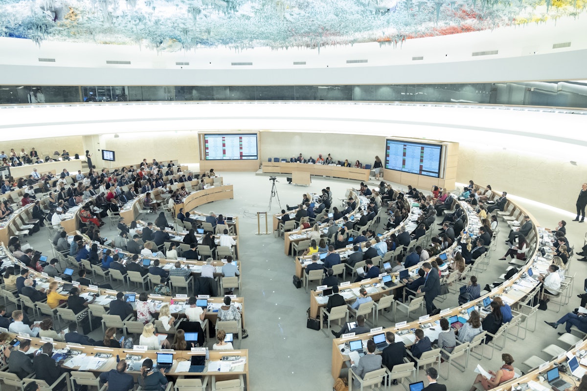 Una reunión durante la 41ª Sesión del Consejo de Derechos Humanos en Ginebra, Suiza (Fotografía de la ONU/Jean-Marc Ferré)