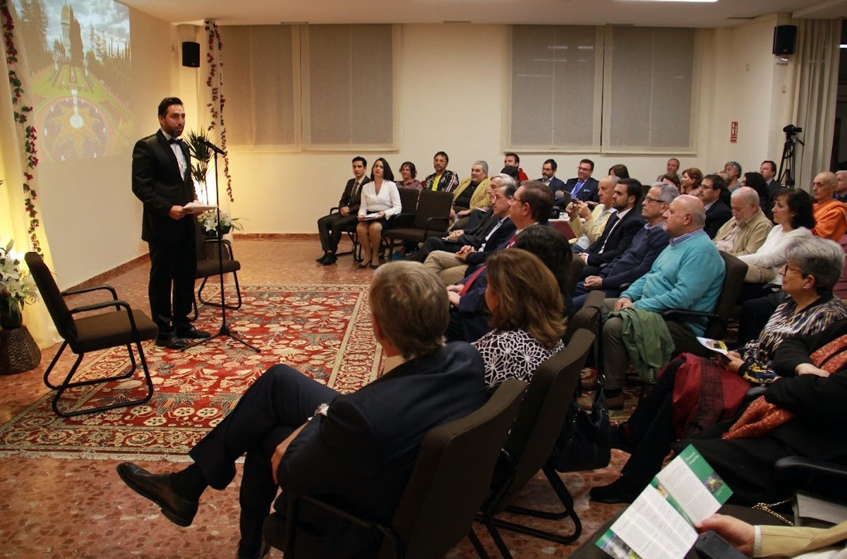 Attendees of a bicentenary celebration in Madrid, Spain, explored the significance of the teachings of the Bab and Baha’u’llah to their society.