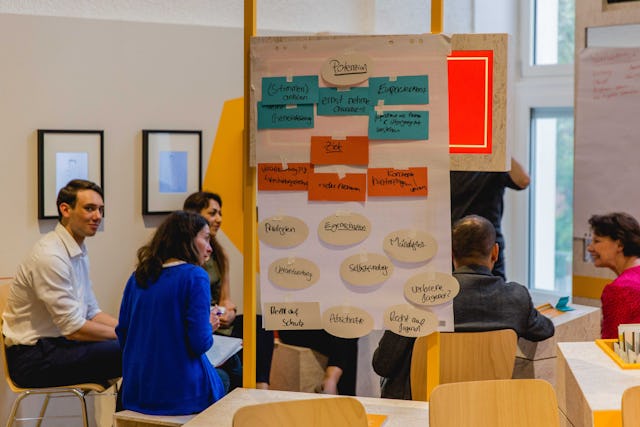 Participants in the discussions about the role of youth in society explored the potential young people have to contribute to the progress of society as well as the obstacles before the younger generation in expressing its aspirations for society.