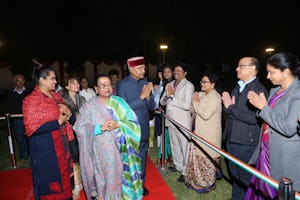 La communauté bahá’íe de l’Inde a organisé une réception pour le président du pays et plus de 160 dignitaires, dirigeants religieux et de la société civile, universitaires et artistes.
