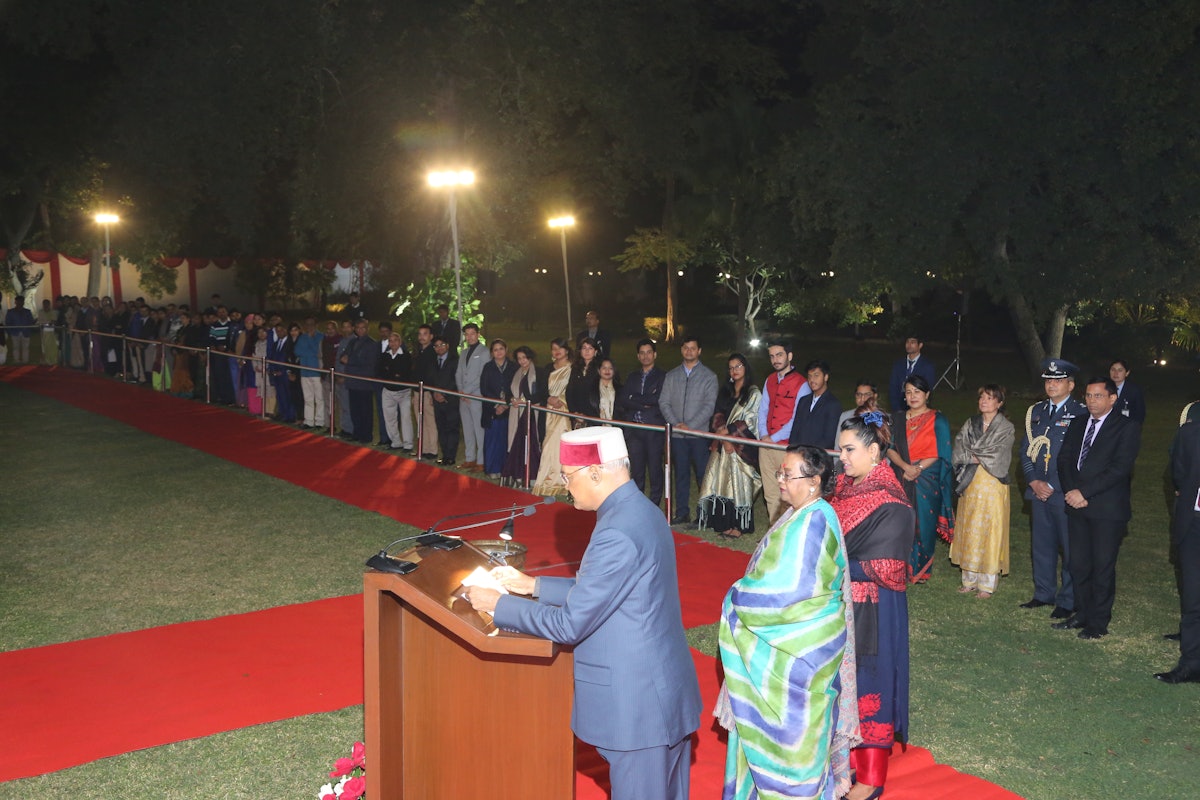 El presidente indio Ram Nath Kovind se dirige a los más de 160 asistentes a una recepción celebrada este martes en honor del bicentenario del nacimiento del Báb en el Centro Nacional Bahá’í de Nueva Delhi, India.