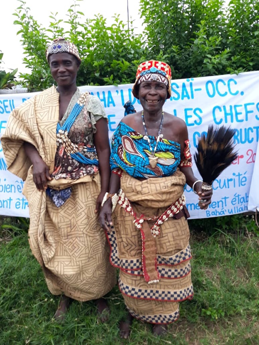 Chief Nkayi Matala of the Lushiku village (right) and Chief Mbindi Godée of the Ndenga Mongo village at a conference in Kakenge, Central Kasai, held by the Bahá’ís of the DRC. They described the gathering as “a remarkable step forward that opens up many new possibilities for realizing the unity of peoples and the prosperity of our communities.”