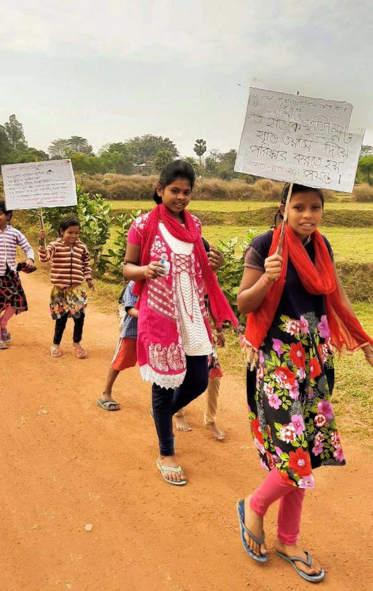 Children from India’s Baha’i community took on a project to raise awareness of the coronavirus disease (COVID-19) and encourage sanitary practice well before their area was affected.