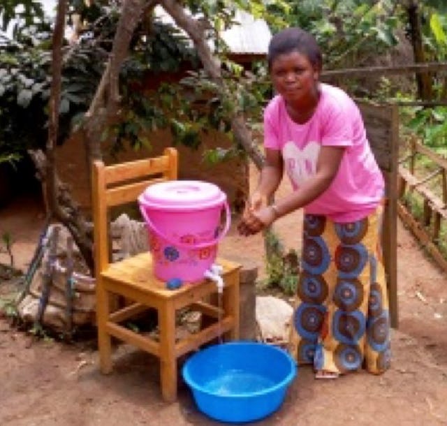 The Congolese Baha’is are drawing on community ties to keep tens of thousands of people updated on preventive health measures and hopeful news.