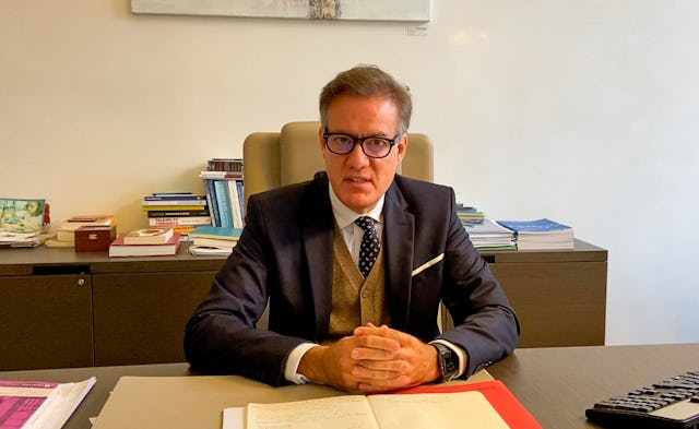 عالیجناب آلوارو آلباسته (Alvaro Albacete)، سفیر اسپانیا و معاون دبیر کل سازمان «مرکز گفتگوهای بینالمللی کایسید» (KAICIID)، در مورد این بیانیه میگوید: «ایدهٔ ائتلافهای جهانی در تار و پود این بیانیه نقش بسته است. مایلم نه فقط از کشورهای عضو سازمان ملل متحد بلکه از تمامی فعالین در زمینهٔ ایجاد ائتلافهای جهانی تجلیل کنم و بر اهمیت فعالان دینی در ایجاد چنین پیوندهایی تأکید داشته باشم. نقش آنها در زمینههای توسعه، آموزش، سلامت و دیگر موارد بسیار مهم است.»