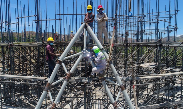 Since the foundations of the House of Worship were completed last December, work has progressed on the intricate steel structure for the central edifice.