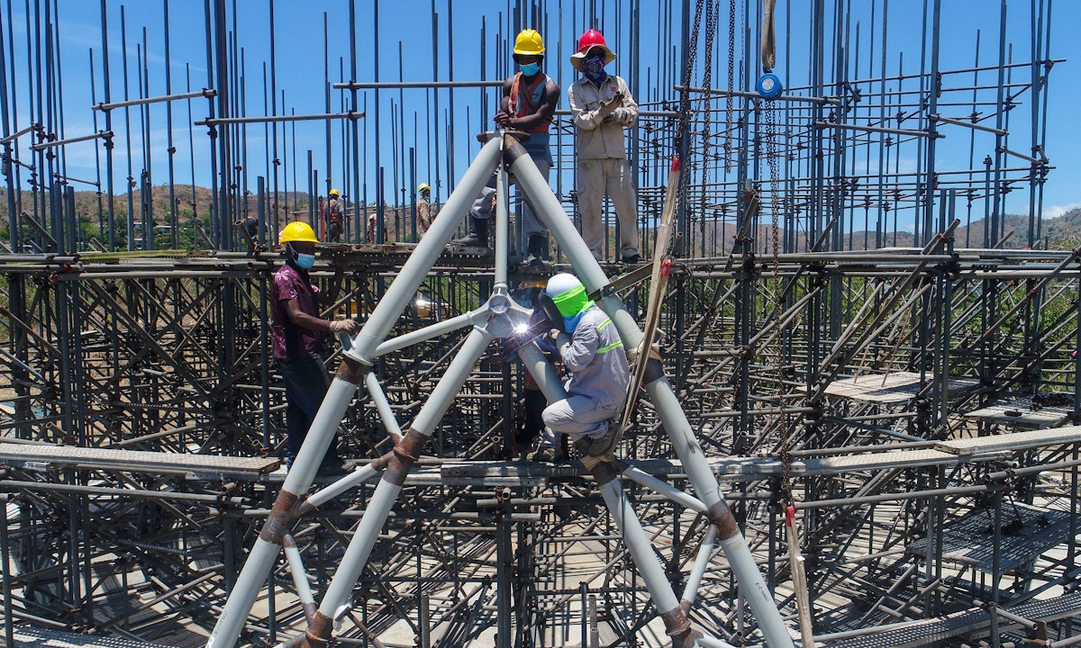 Since the foundations of the House of Worship in Papua New Guinea were completed last December, work has progressed on an intricate steel structure for the central edifice that traces the unique weaving pattern of the exterior.