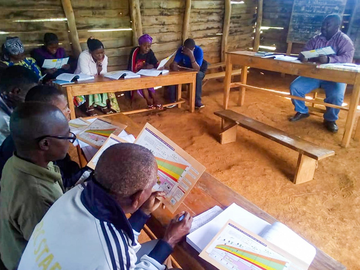 Photograph taken before the current health crisis. Community members in Chanjavu are trained as health educators.