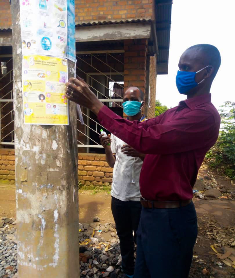 The health educators were instrumental in raising awareness about the coronavirus in Chanjavu, for example by distributing pamphlets and informational posters.