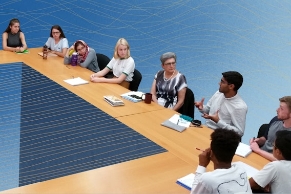 A course offered by the Bahá’í Chair for World Peace at the University of Maryland explores societal issues in the light of moral principles, such as the elimination of prejudice