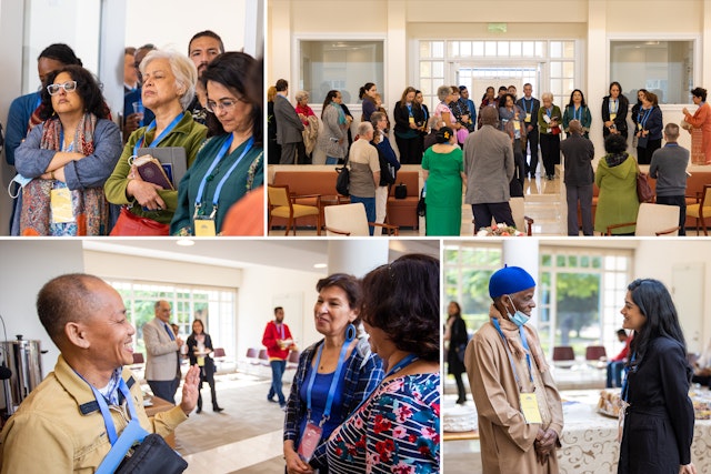 Dalam suasana cinta, persatuan, dan pengabdian, para hadirin telah mempersiapkan diri secara rohani untuk kunjungan pertama mereka ke Kuil Bahá'u'lláh.