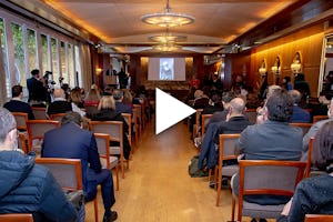 Breve vídeo sobre la conferencia de prensa de Margraf.
