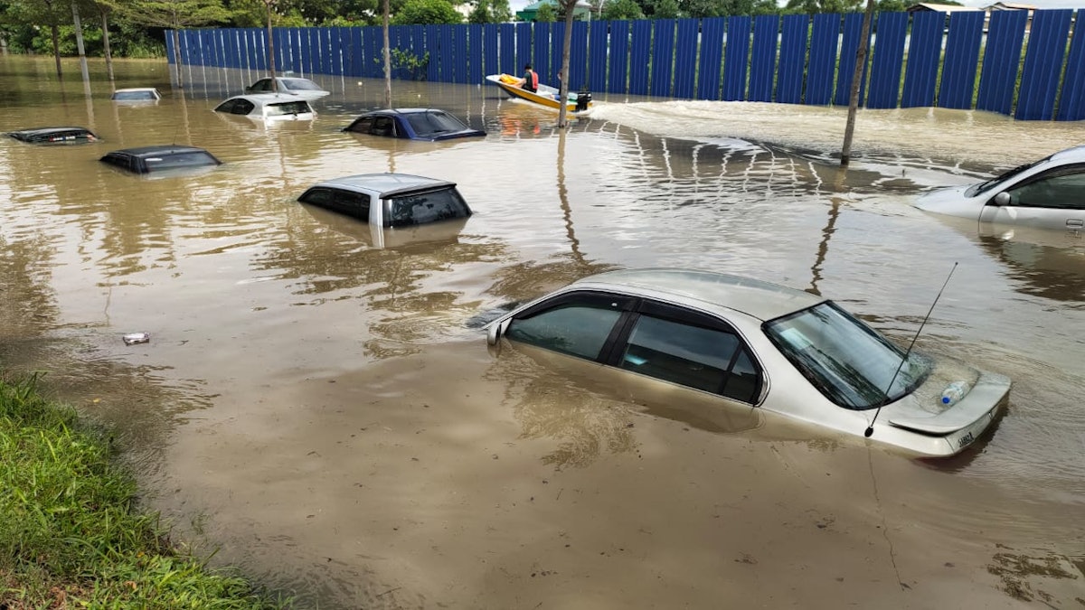 Las fuertes lluvias provocaron graves inundaciones en diferentes regiones de Malasia el mes pasado.