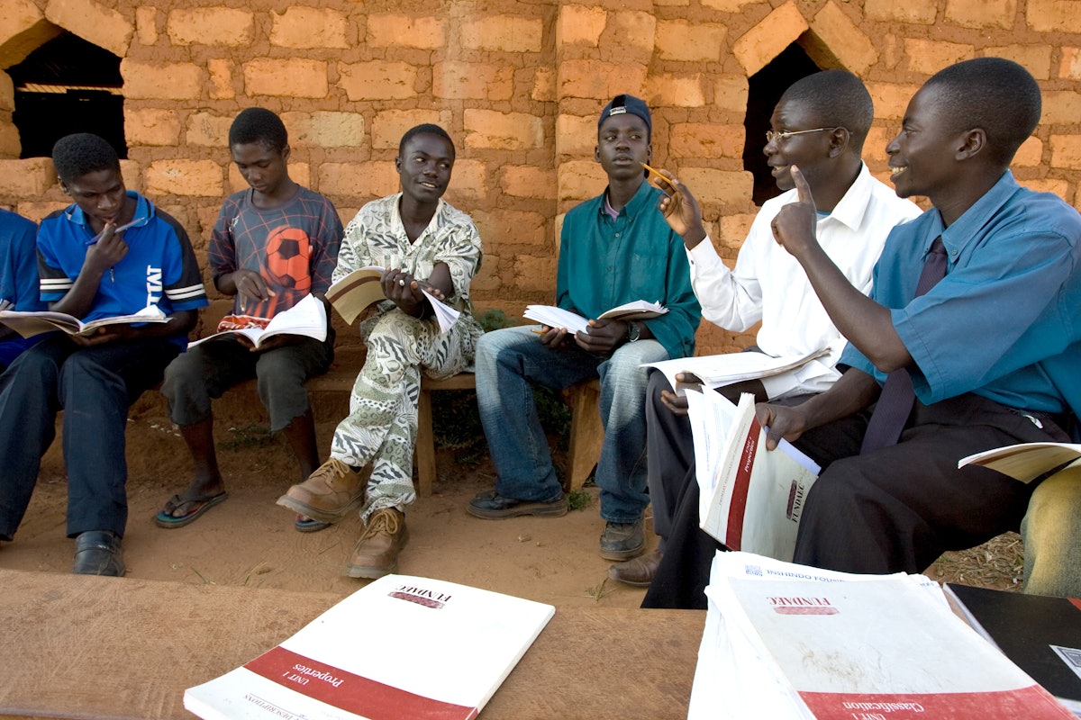 Some of the initiatives carried out by Bahá’í-inspired organizations in Africa enable rural communities to participate in generating knowledge about agricultural systems.