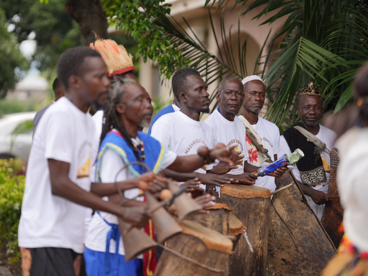 A group of musicians welcomed people to the ceremony as they arrived.