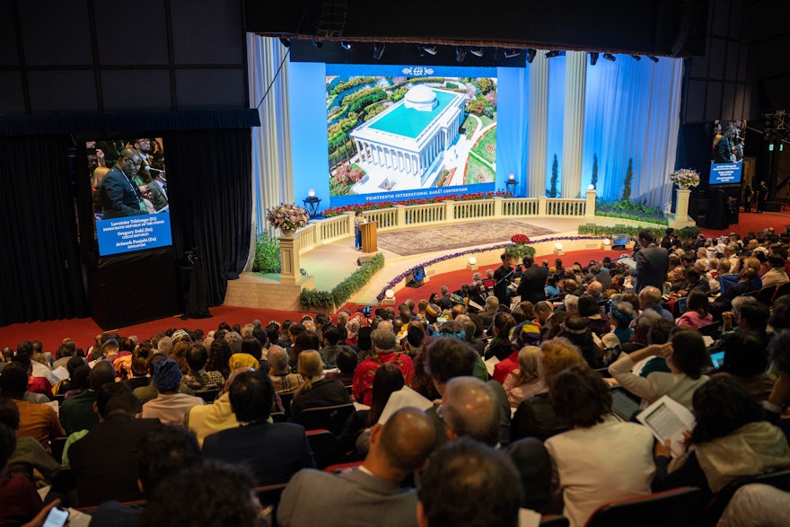 Delegates at the 13th International Bahá’í Convention explore insights and experiences from Bahá'í efforts to contribute to social betterment.