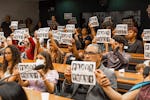 Бразилия: национальный конгресс чтит 10 женщин-бахаи на публичных слушаниях