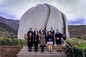 A recent gathering held at the Bahá’í House of Worship in Santiago explores how religion can contribute to building a more cohesive society.