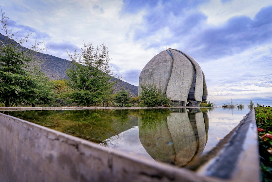 The Bahá’í House of Worship in Santiago.