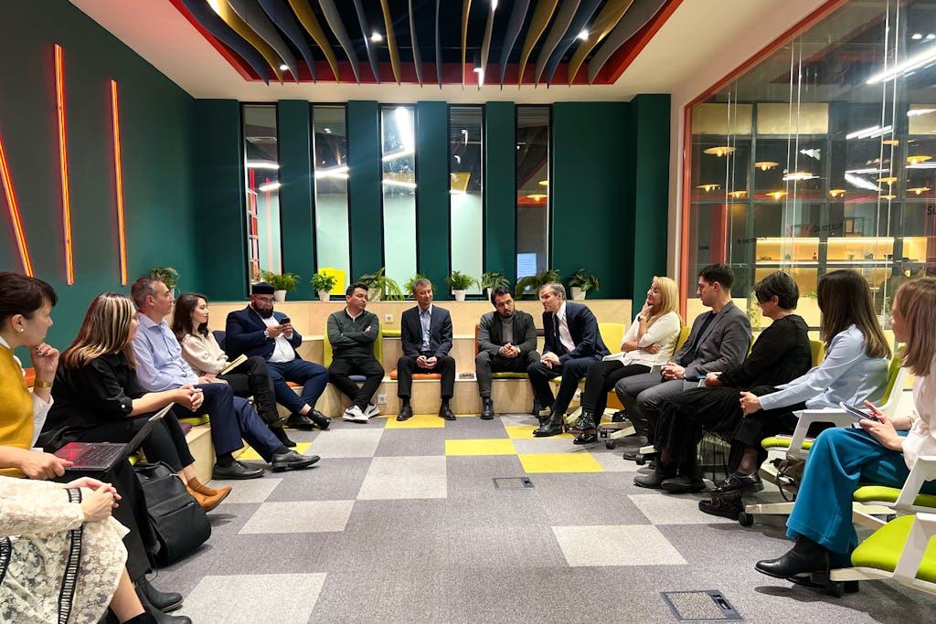 Roundtable discussions held by the Bahá’ís of Kazakhstan explore how a conception of human nature rooted in the nobility of human beings can strengthen family life.