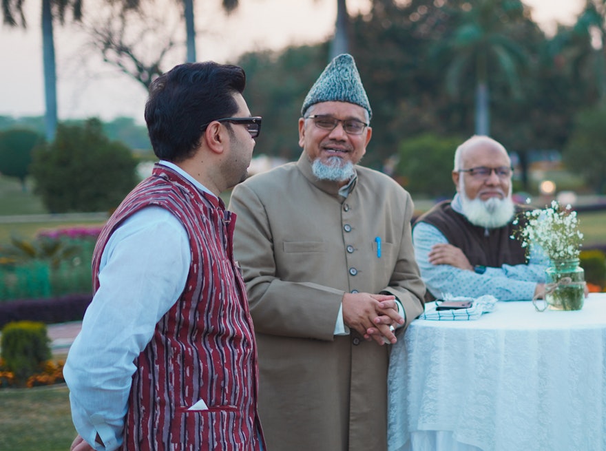 Мухаммад Салим Инженер (в центре), национальный вице-президент Джамаат-э Ислами Хинд, был среди гостей, присутствовавших на встрече.